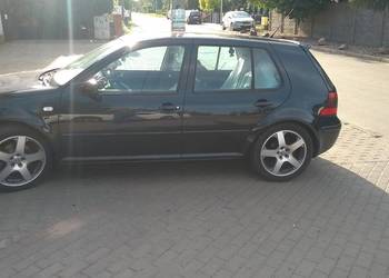 Golf 1,6 FSI