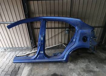 Kia Rio 3 11-17r 5d Lewy błotnik, słupek B, próg ćwiartka