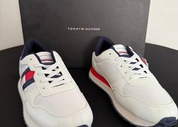 Nowe sneakersy Tommy Hilfiger T3X9-33133-0208 – Białe, w oryginalnym pud