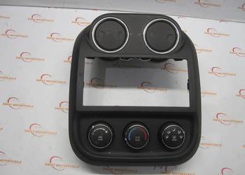 JEEP PATRIOT 10r panel klimatyzacji ramka P55111965AB