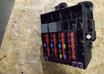 SKRZYNKA BEZPIECZNIKÓW FIESTA MK7 8V5T-14A005-DKD SKRZYNKA BEZPIECZNIKÓW FIESTA MK7 8V5T-14A005-DKD