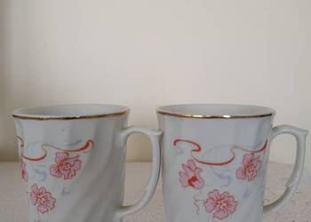 Nieużywane 2 kubki Chodzież PRL