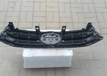 Atrapa chłodnicy do Toyota Hilux MK8. 531000KA70.