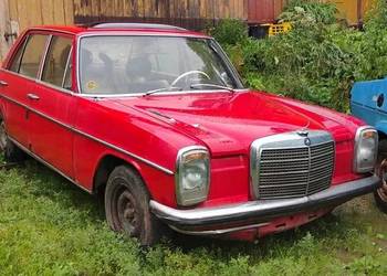 Mercedes 220D W115 Sedan 1969