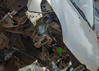 Mazda 20 diesel RF7J  dwie sztuki sprzedam