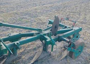 Pług 3 skibowy z wałkiem