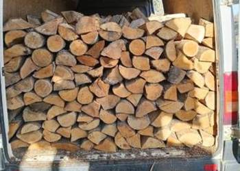 Dębowe drewno kominkowe suche