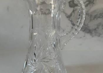 Wazon dzbanek  kryształowy z lat PRL-u Wazon dzbanek  kryształowy z lat PRL-u