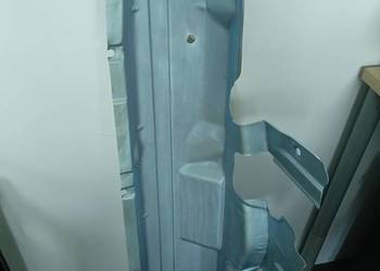 Osłona wydechu VW T3 2.1 DJ benzyna – po renowacji + uchwyt zbiornika