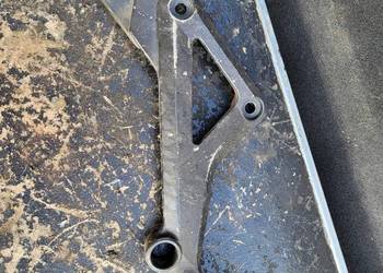 KAWASAKI ZEPHYR 1100 750 PODNÓŻEK TYŁ MOCOWANIE RAMA