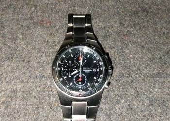 Zegarek męski srebrny Seiko 7T92-0EC0 chronograf datownik
