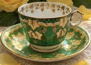 Crown Staffordshire filiżanka do herbaty ze spodkiem w zielonym wzorze z wi