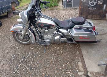 Harley electra glide classic FLHTC