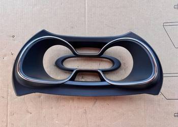 Renault Captur I 1 Ramka licznika 13-19 682504768R