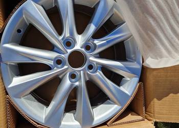 FELGA TOYOTA 16"x7J 42611-02V30 NOWA