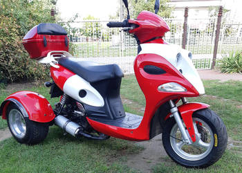Skuter ZHENHUA Wyjątkowy Trójkołowiec 50cc – Bardzo szerokie koła