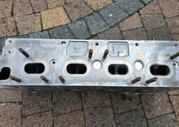 05L 103 403 AD głowica