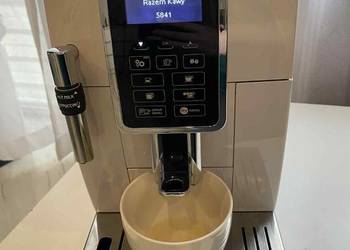 Expres do kawy delonghi stan idealny.