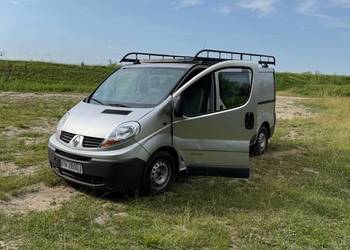 Renault Trafic 6 osobowy, 2.5 2006r.