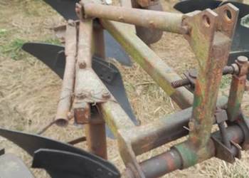 Sprzedam pługi  różne rodzaje