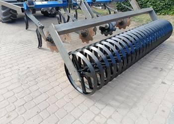Nowy wał daszkowy kątownikowy 3m 600mm do grubera bezorkowca Od Ręki