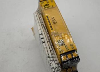 Pilz PNOZ 751177 s7.2 C 24VDC 4 n/o 1 n/c