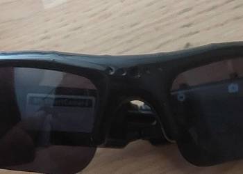 Okulary przeciwsloneczne z wbudowana kamerą