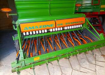 Siewnik Amazone D8 - 25 SPECIAL ścieżki, znaczniki Stan Idealny jak d9