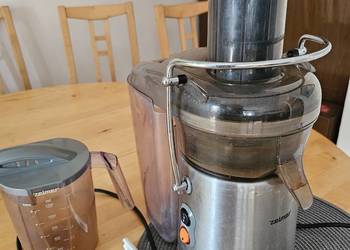 Sokowirówka Zelmer 486, bez przełącznika.