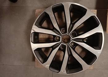 FELGA RENAULT KADJAR KOLEOS 7x17 ET40 5x114,3 403004615R
