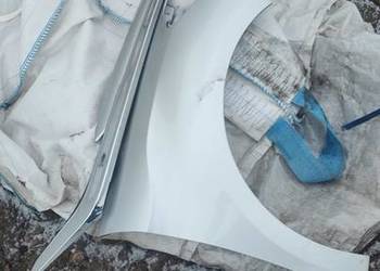 Błotnik lewy prawy przód przedni Citroen DS5 EZRC