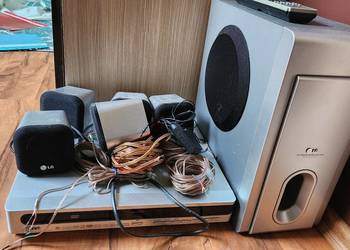 Kino domowe LG, subwoofer,  głośniki, pilot, pełny komplet.