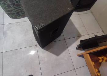 Kolumny estradowe basowe