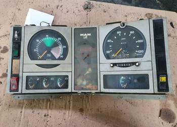 LICZNIK ZEGAR MAN L2000 8127102