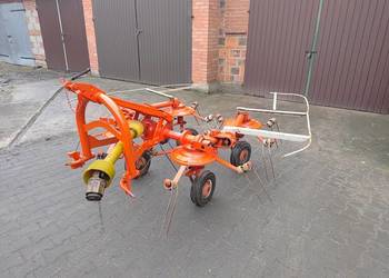 Przetrząsarka przewracarka kuhn gf 440