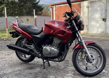 Honda CB500 57KM rok 1998 PC32 Honda CB500 57KM rok 1998 PC32