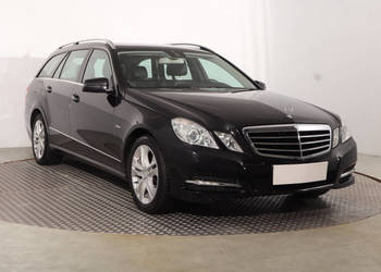Mercedes E E 200