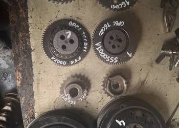 OPEL ASTRA  ZAFIRA 1,6 CDTI koło rozrządu 55571672 55500071 55596894 pasowe