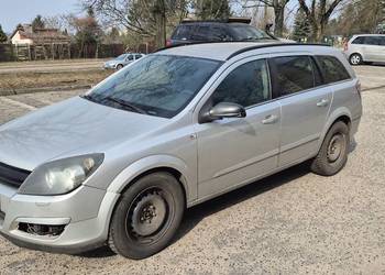 Opel Astra H z 2004/2005 rok, 1.6 benzyna , OC do stycznia 2027 ,