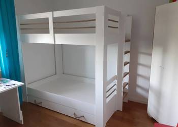 Łóżka na antresoli