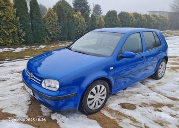 VW GOLF ładny z gazem