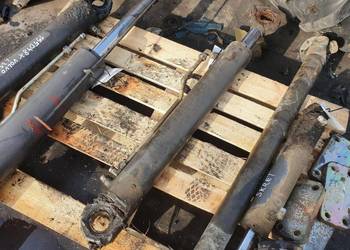 TŁOK VOLVO L35B-Z CENTRALNY