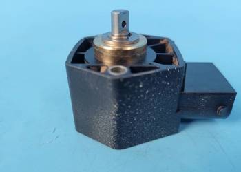 DEUTZ-FAHR 6130 TTV CZUJNIK POZYCJI 2.7099.078.0
