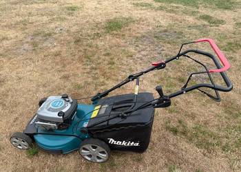 kosiarka Makita PLM5600N z napędem.