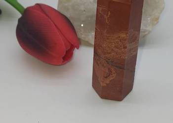 Piękny naturalny kryształ Jaspis wężowy obelisk stożek stojący 80mm #44