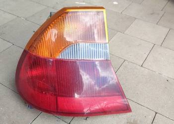 Lampa tył Chrysler 300M