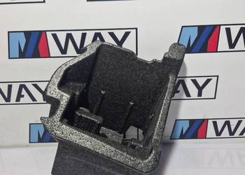 BMW X1 F48 UCHWYT WKŁAD BAGAŻNIKA 6860973