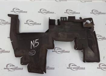 AUDI Q5 8R kierownica wlot powietrza 8R0121283L AUDI Q5 8R kierownica wlot powietrza 8R0121283L