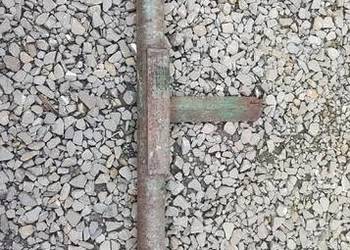 Oś do przyczepy lub żuka