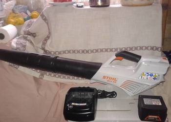 dmuchawa akumulatorowa STIHL BGA 56 + ładowarka + akumulator